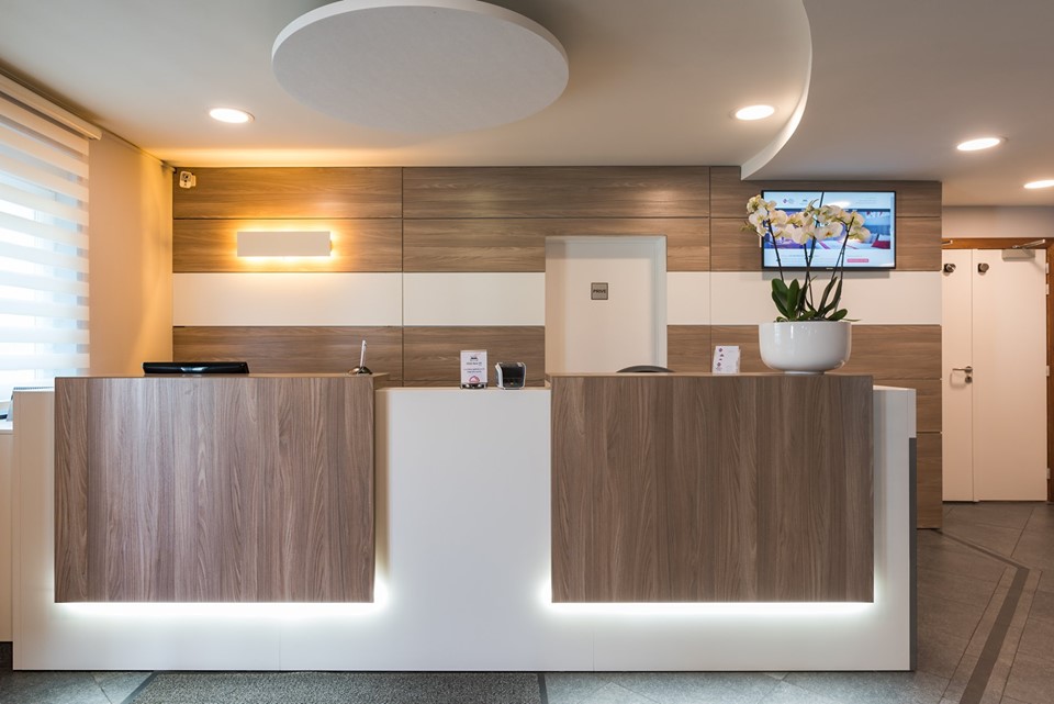 Hotel Aero44 reception